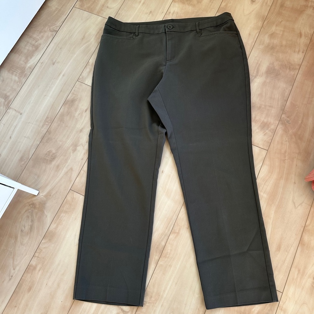 CJ Banks Women's Green Pants